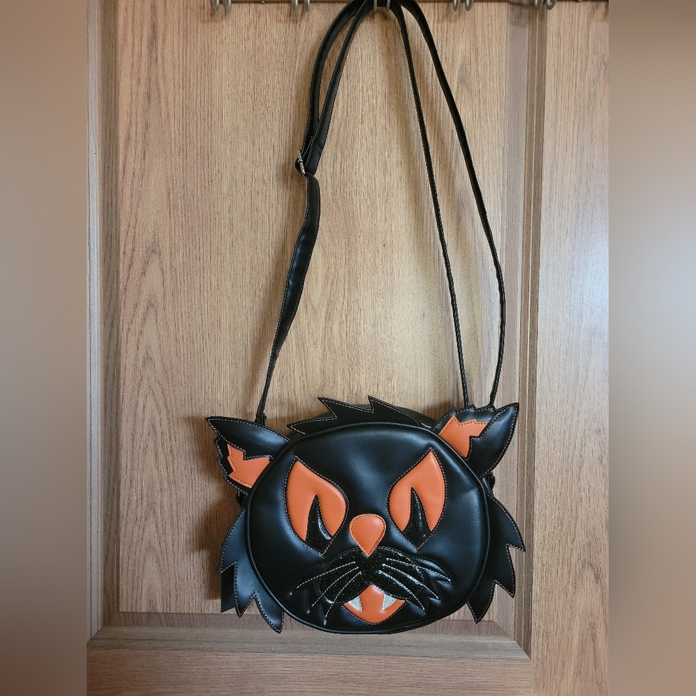 Love Pain and stitiches Pumpkin Kult Cat face crossbody purse